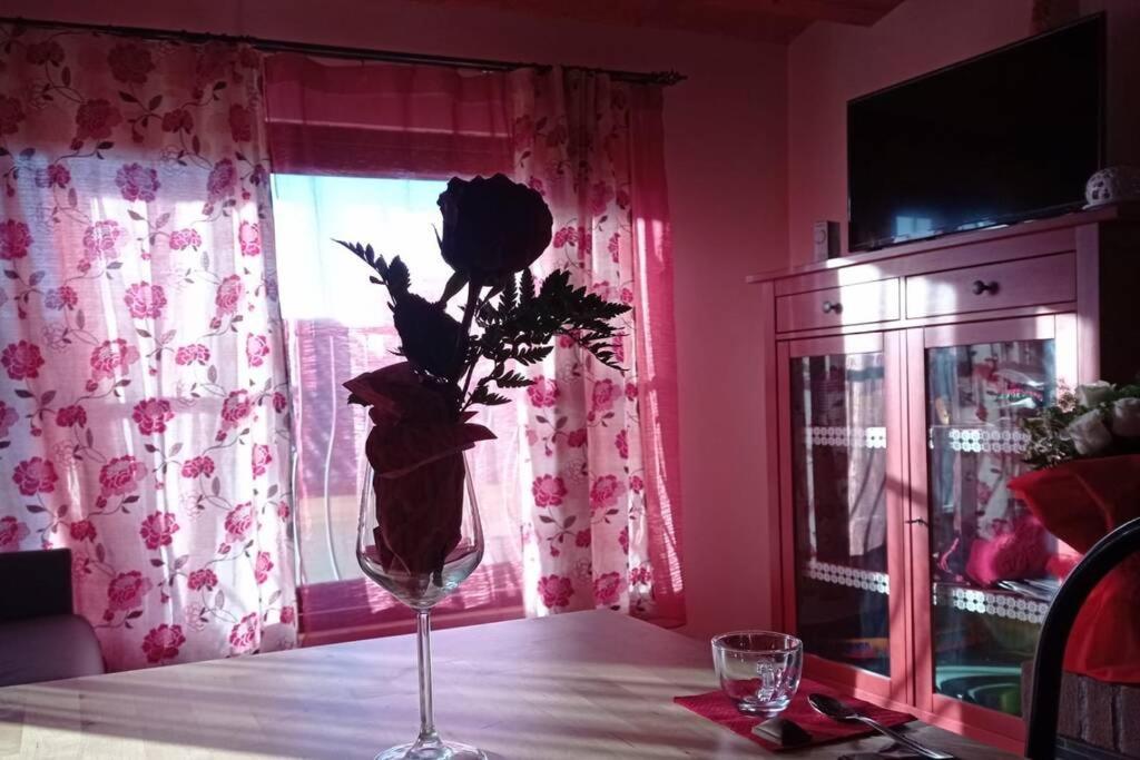 Happy Home Hosting Рієті Екстер'єр фото