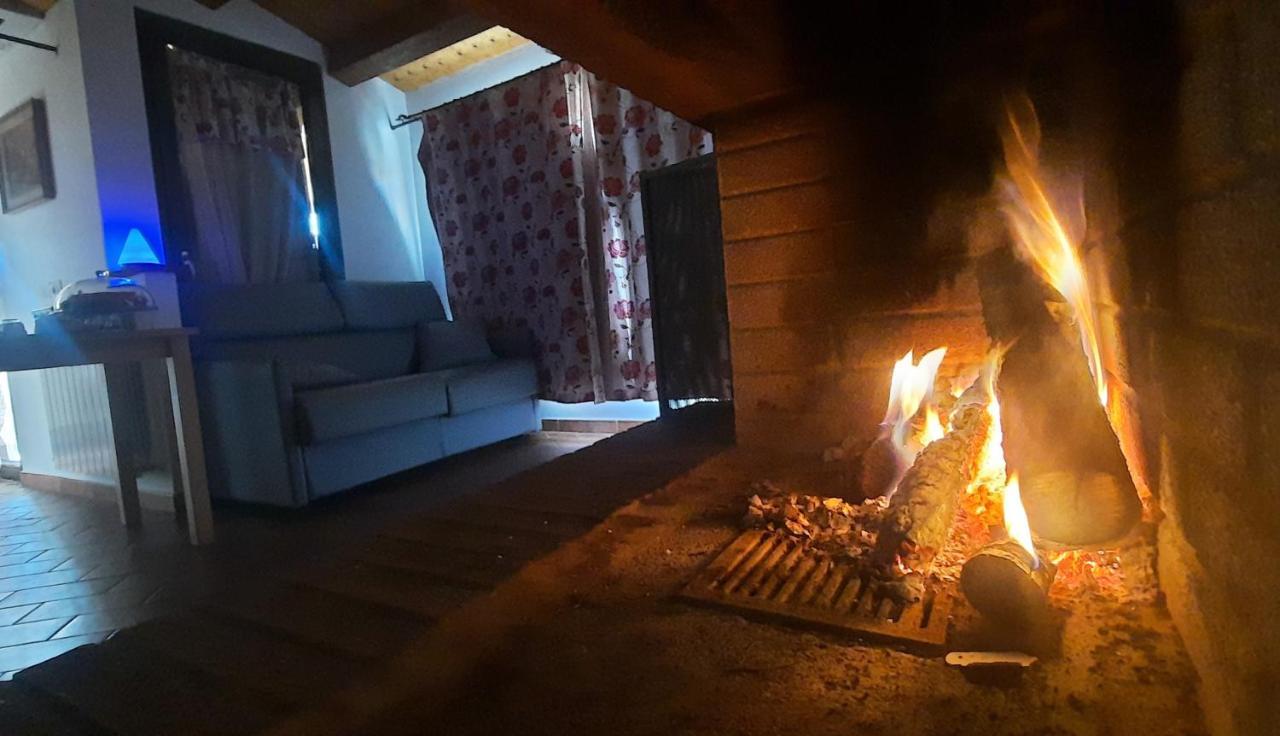 Happy Home Hosting Рієті Екстер'єр фото